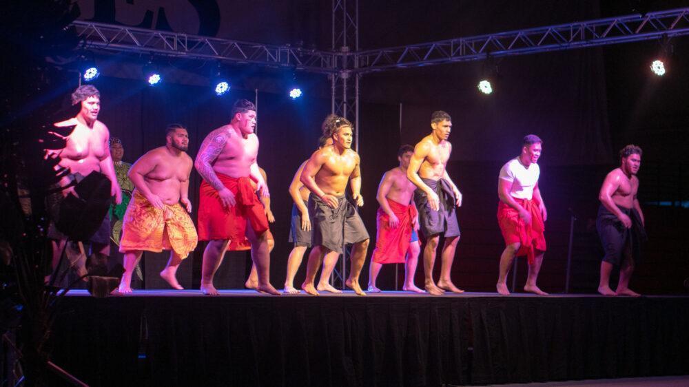 Hawaiian Club’s lu’au attracts many, celebrates culture