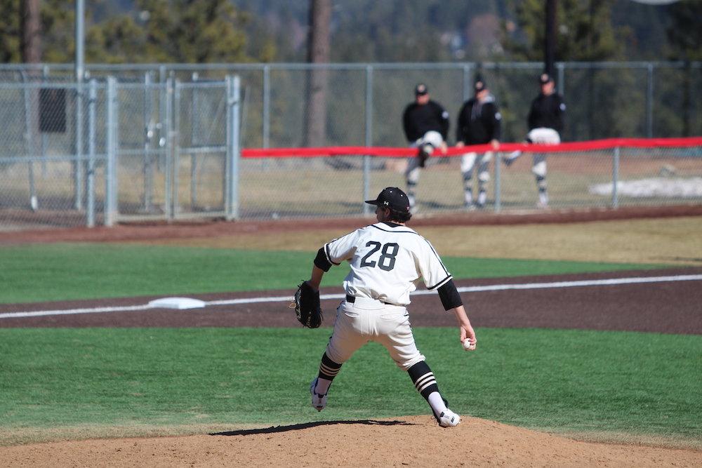 Baseball falls to PLU