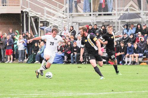 Men’s soccer welcomes home schedule with NWC sweep