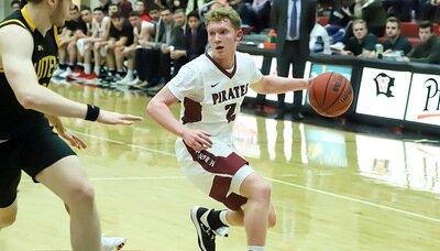 Pirate basketball bounces back after snapping 15-year winning streak over the Lutes