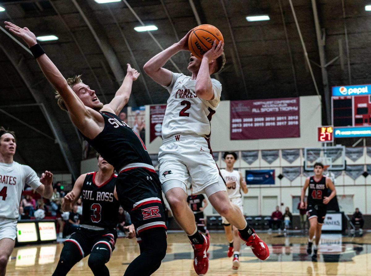 Whitworth mens basketball team takes the win against Sul Ross State at the home opener