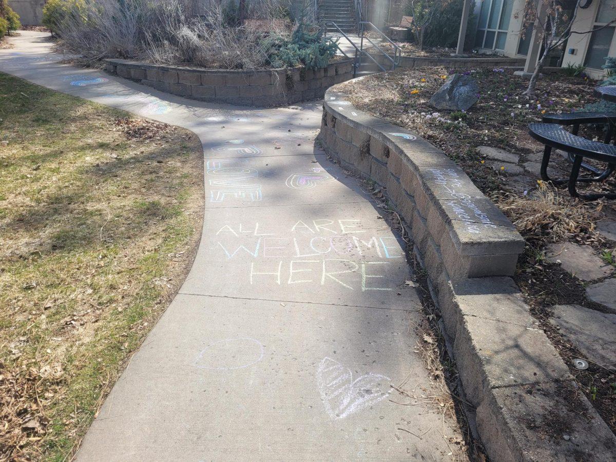 Students protest Whitworth’s hiring policy with chalk rainbows 